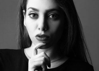 Navigating Freelancing as a Divorced Mom: Finding Strength in a New Beginning