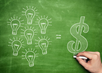 Top Three Money Saving Strategies for Single Moms After Divorce