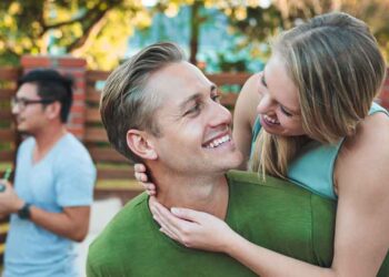 How To Transform A Part-Time Relationship Into Full-Time Intimacy
