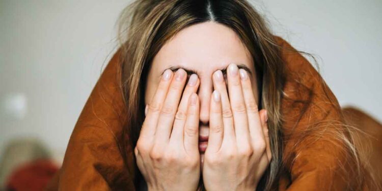 Single Moms Hide After Divorce