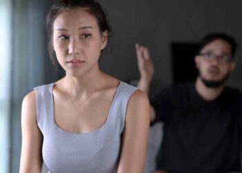 disadvantage of living under the same roof