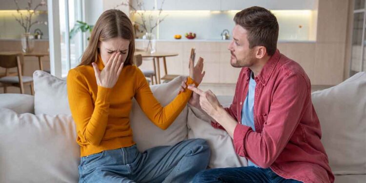 Cracks In A Relationship