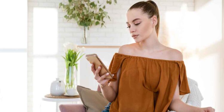 Online Sharing Matters During Divorce